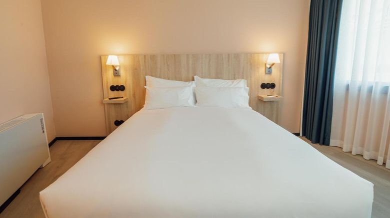 <b>Abc Hotel Porto - Campanha Room</b>. Images powered by <a href="https://www.leonardoworldwide.com/" title="Leonardo Worldwide" target="_blank">Leonardo</a>.