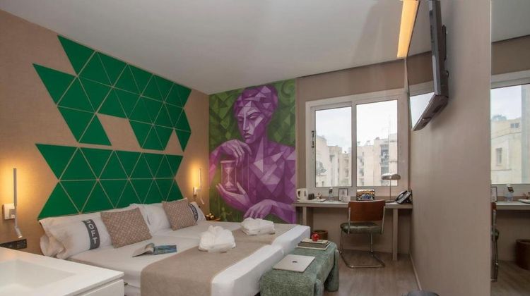 Casual Kubic Athens Room