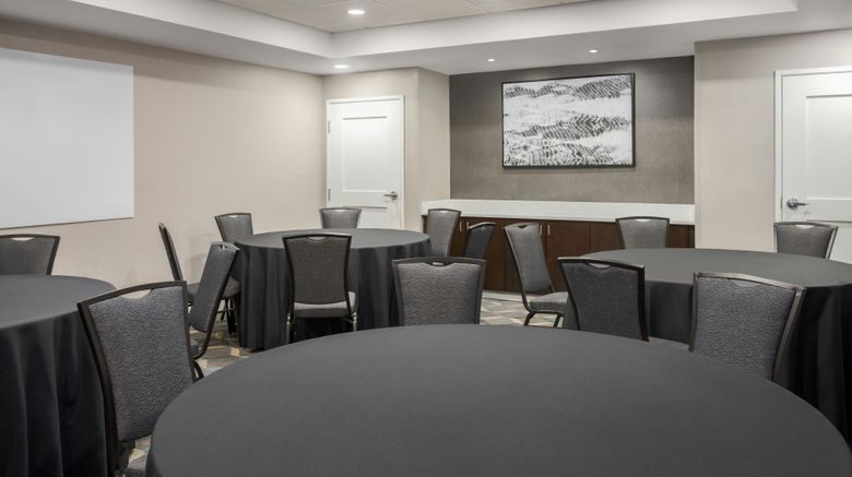 <b>Residence Inn Peachtree City Meeting</b>. Images powered by <a href="https://www.leonardoworldwide.com/" title="Leonardo Worldwide" target="_blank">Leonardo</a>.