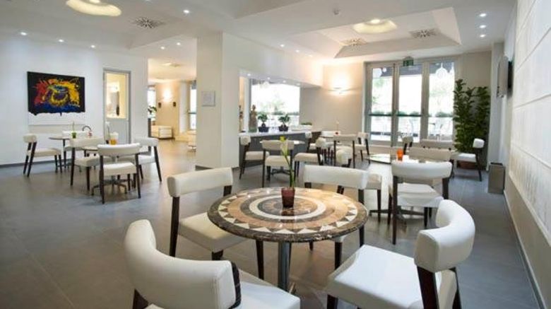 <b>Palazzo Virgilio Lobby</b>. Images powered by <a href="https://www.leonardoworldwide.com/" title="Leonardo Worldwide" target="_blank">Leonardo</a>.