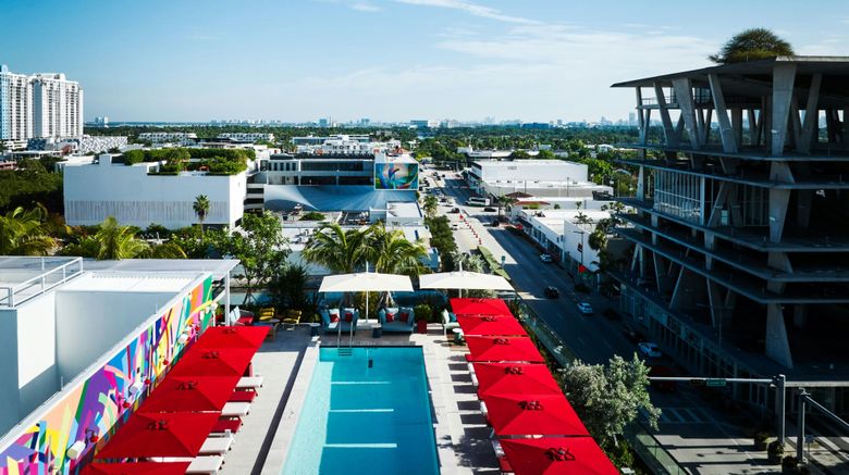 <b>citizenM Miami South Beach Pool</b>. Images powered by <a href="https://www.leonardoworldwide.com/" title="Leonardo Worldwide" target="_blank">Leonardo</a>.