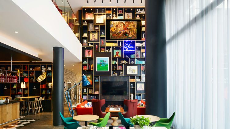 citizenM Washington DC Capitol hotel Lobby