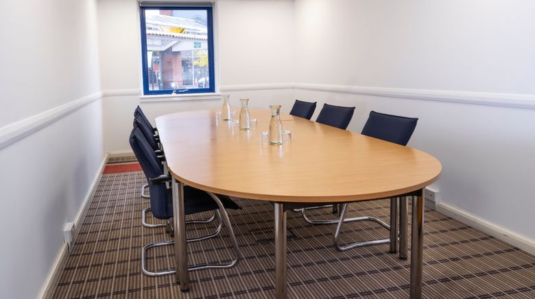 <b>Holiday Inn Express Droitwich Spa Meeting</b>. Images powered by <a href="https://www.leonardoworldwide.com/" title="Leonardo Worldwide" target="_blank">Leonardo</a>.