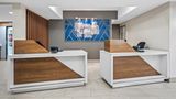 Holiday Inn Express Exterior
