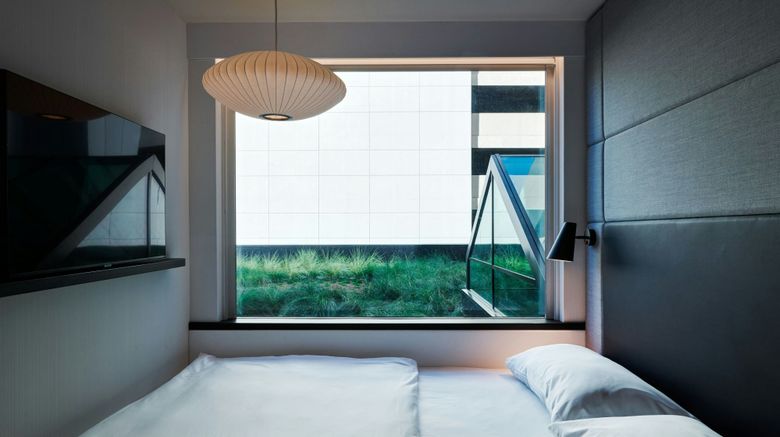 <b>citizenM Los Angeles Downtown Room</b>. Images powered by <a href="https://www.leonardoworldwide.com/" title="Leonardo Worldwide" target="_blank">Leonardo</a>.