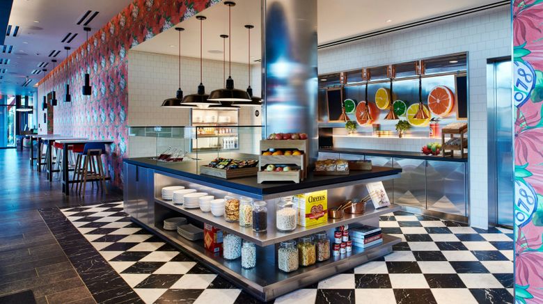 <b>citizenM Menlo Park Restaurant</b>. Images powered by <a href="https://www.leonardoworldwide.com/" title="Leonardo Worldwide" target="_blank">Leonardo</a>.