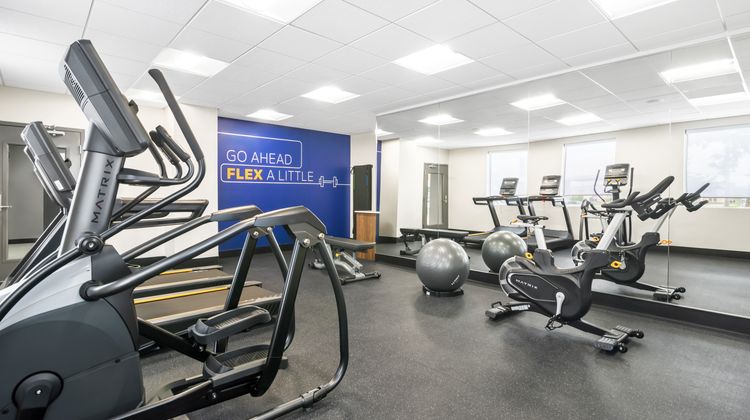 Holiday Inn Express & Suites Joplin SE Health Club