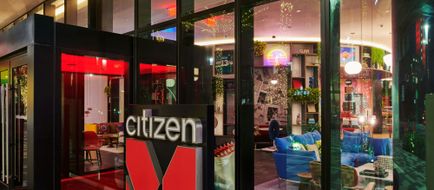 citizenM Miami Worldcenter Exterior