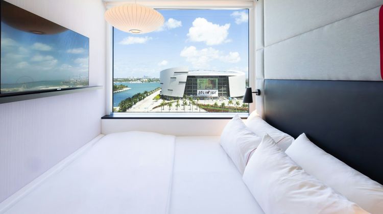 citizenM Miami Worldcenter Room