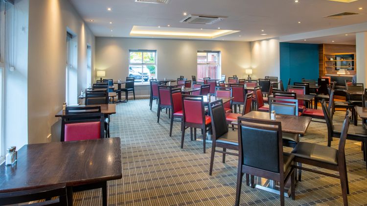 Holiday Inn Express Birmingham Oldbury Restaurant