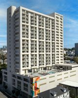 Courtyard by Marriott San Diego Downtown