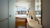 <b>citizenM New York Bowery Room</b>. Images powered by <a href="https://www.leonardoworldwide.com/" title="Leonardo Worldwide" target="_blank">Leonardo</a>.