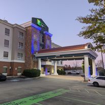 Holiday Inn Express Columbia