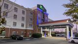 Holiday Inn Express Columbia Exterior