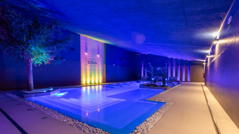 <b>Holiday Inn Nola - Naples Vulcano Buono Pool</b>. Images powered by <a href="https://www.leonardoworldwide.com/" title="Leonardo Worldwide" target="_blank">Leonardo</a>.
