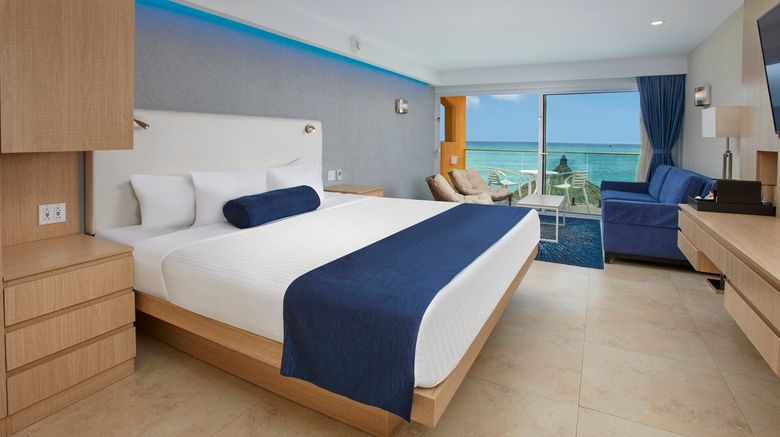 <b>Tamarijn Aruba All Inclusive Room</b>. Images powered by <a href="https://www.leonardoworldwide.com/" title="Leonardo Worldwide" target="_blank">Leonardo</a>.