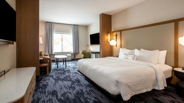 Fairfield Inn & Suites Greenville/Duncan Suite