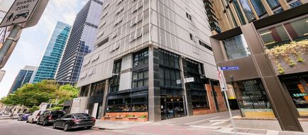 Brady Hotel Jones Lane Exterior