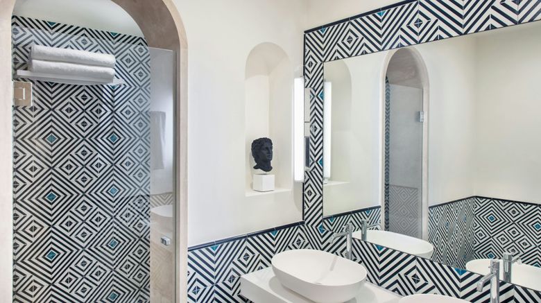 <b>Pazziella Garden & Suites Room</b>. Images powered by <a href="https://www.leonardoworldwide.com/" title="Leonardo Worldwide" target="_blank">Leonardo</a>.