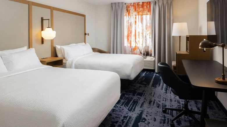 <b>Fairfield Inn & Suites Grand Rapids Room</b>. Images powered by <a href="https://www.leonardoworldwide.com/" title="Leonardo Worldwide" target="_blank">Leonardo</a>.