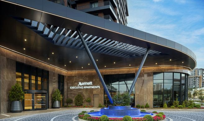 Marriott Exec Apt Istam Tema W Exterior