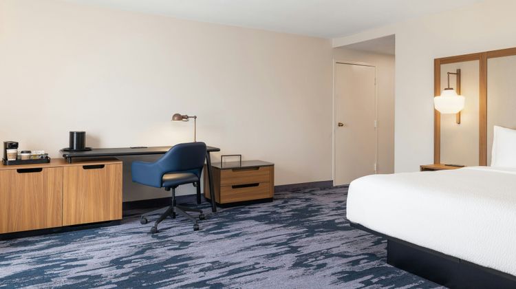Fairfield Inn & Suites Clinton Suite