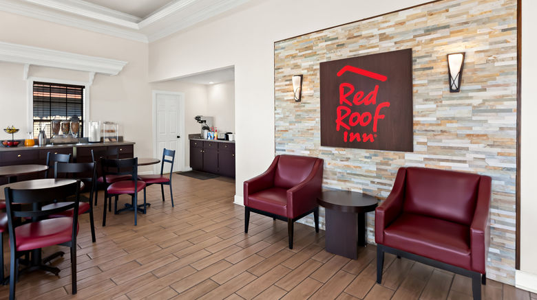 <b>Red Roof Inn Muscle Shoals Lobby</b>. Images powered by <a href="https://www.leonardoworldwide.com/" title="Leonardo Worldwide" target="_blank">Leonardo</a>.