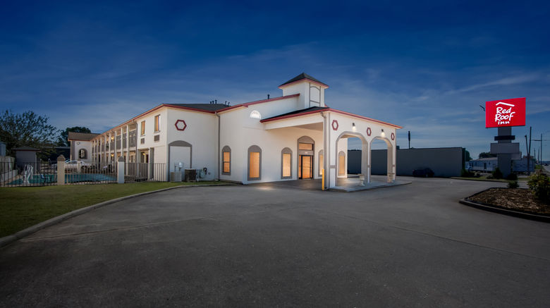 <b>Red Roof Inn Muscle Shoals Exterior</b>. Images powered by <a href="https://www.leonardoworldwide.com/" title="Leonardo Worldwide" target="_blank">Leonardo</a>.