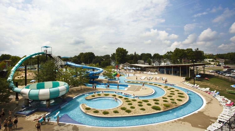 Holiday Inn Express & Suites Marion Other