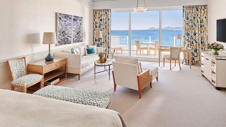 <b>Hotel du Cap-Eden-Roc Suite</b>. Images powered by <a href="https://www.leonardoworldwide.com/" title="Leonardo Worldwide" target="_blank">Leonardo</a>.