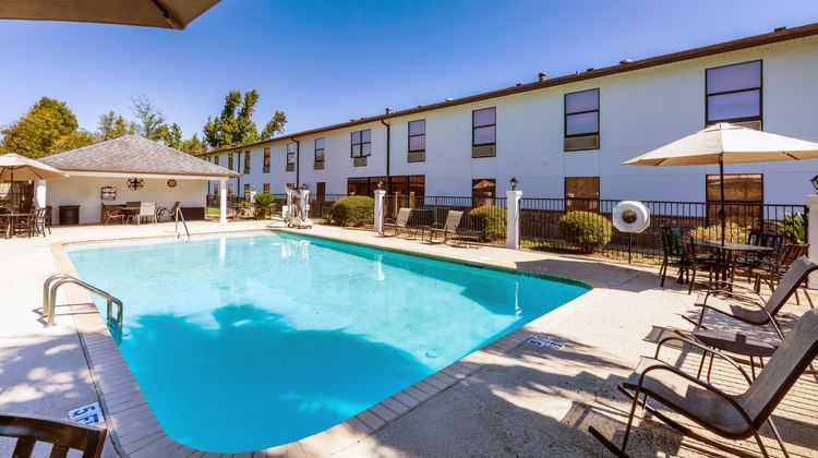 Holiday Inn Express Pool