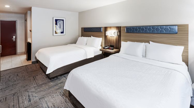 Holiday Inn Express Room