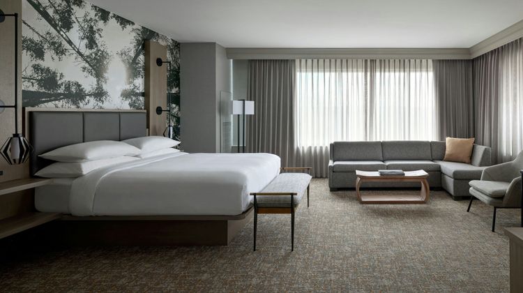 Denver Marriott South at Park Meadows Suite