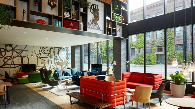 <b>citizenM Seattle Pioneer Square Lobby</b>. Images powered by <a href="https://www.leonardoworldwide.com/" title="Leonardo Worldwide" target="_blank">Leonardo</a>.