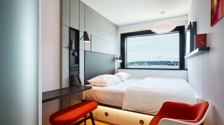 <b>citizenM Seattle Pioneer Square Room</b>. Images powered by <a href="https://www.leonardoworldwide.com/" title="Leonardo Worldwide" target="_blank">Leonardo</a>.