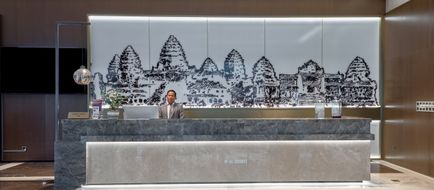 Crowne Plaza Phnom Penh Exterior