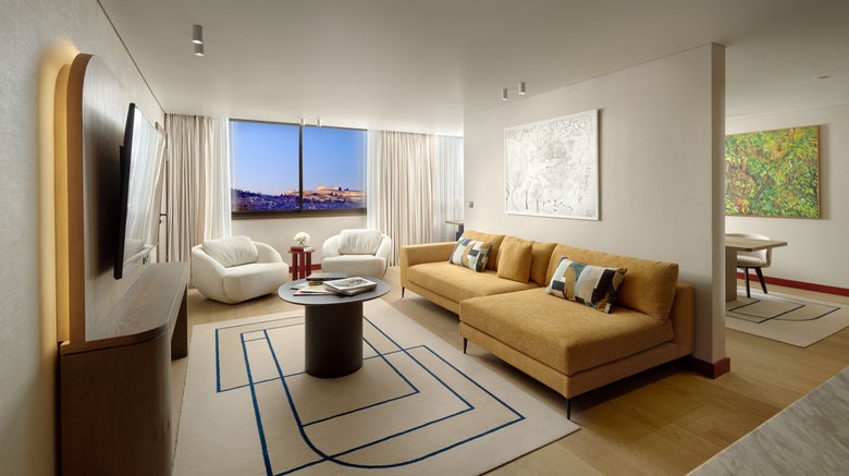 <b>InterContinental Athenaeum Athens Suite</b>. Images powered by <a href="https://www.leonardoworldwide.com/" title="Leonardo Worldwide" target="_blank">Leonardo</a>.