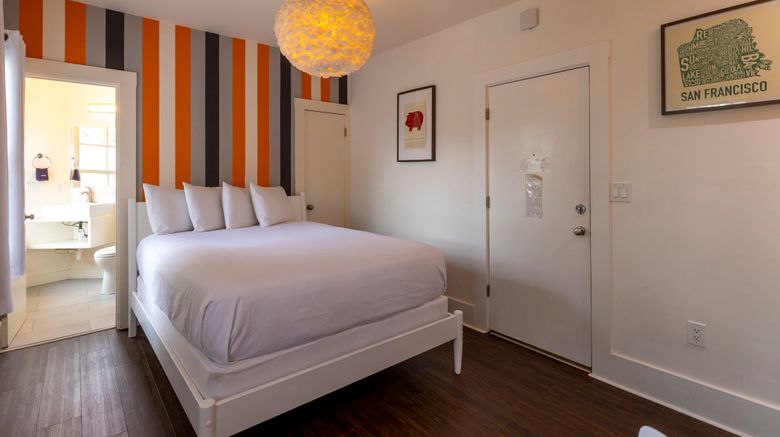 <b>Edwardian San Francisco Hotel Room</b>. Images powered by <a href="https://www.leonardoworldwide.com/" title="Leonardo Worldwide" target="_blank">Leonardo</a>.