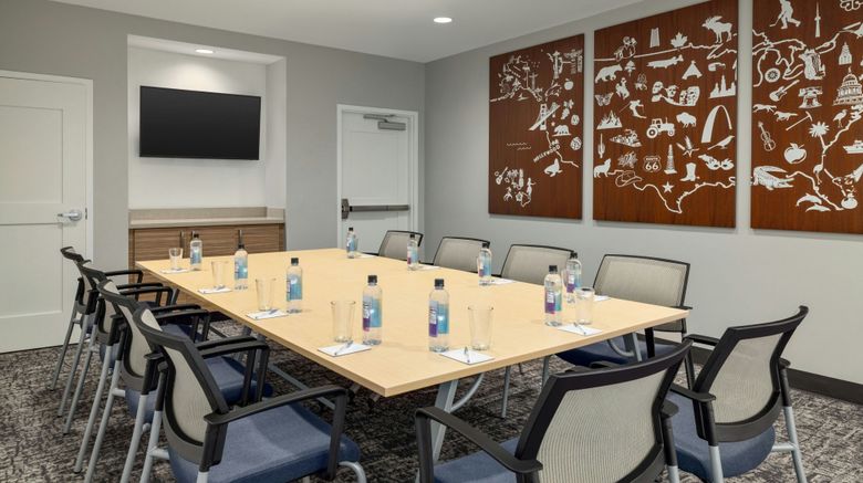 <b>TownePlace Suites Pittsburgh Harmarville Meeting</b>. Images powered by <a href="https://www.leonardoworldwide.com/" title="Leonardo Worldwide" target="_blank">Leonardo</a>.
