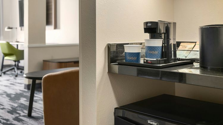 Fairfield Inn & Suites Suite