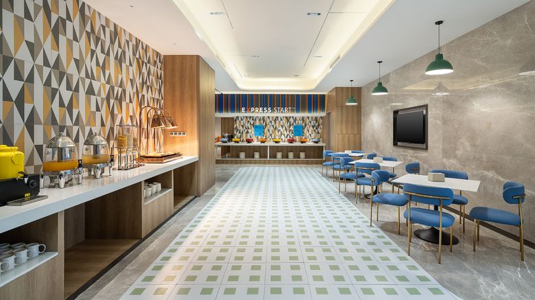 <b>Holiday Inn Exp City Center by Restaurant</b>. Images powered by <a href="https://www.leonardoworldwide.com/" title="Leonardo Worldwide" target="_blank">Leonardo</a>.