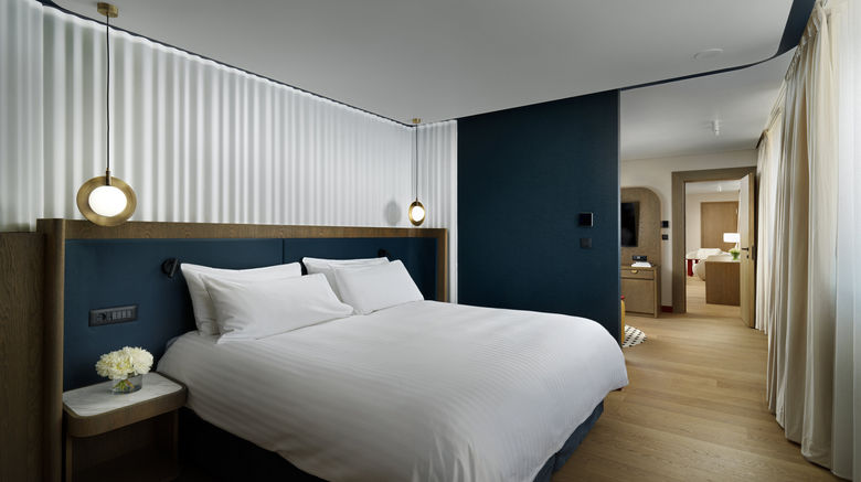 <b>InterContinental Athenaeum Athens Suite</b>. Images powered by <a href="https://www.leonardoworldwide.com/" title="Leonardo Worldwide" target="_blank">Leonardo</a>.