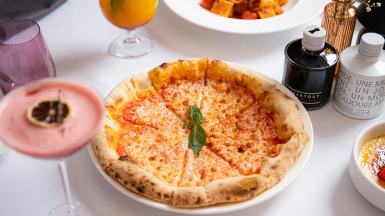 <b>Al Bustan Palace, A Ritz-Carlton Hotel Restaurant</b>. Images powered by <a href="https://www.leonardoworldwide.com/" title="Leonardo Worldwide" target="_blank">Leonardo</a>.