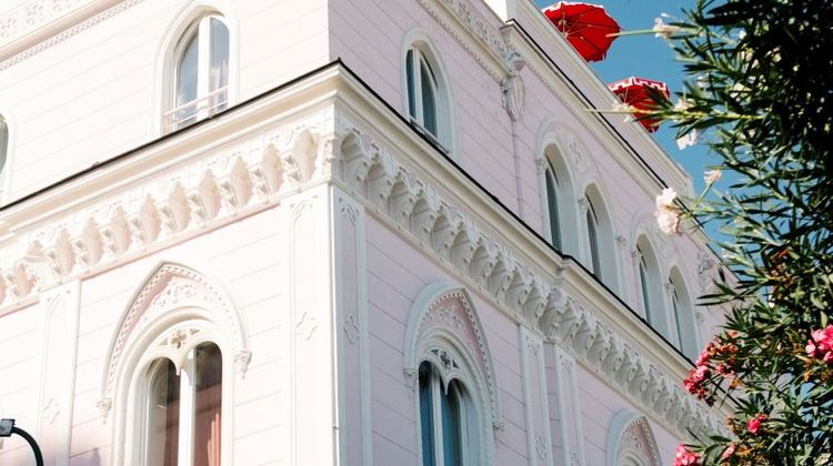 Il Capri Hotel Exterior