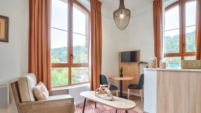 <b>Residhome La Guyonnerie Suite</b>. Images powered by <a href="https://www.leonardoworldwide.com/" title="Leonardo Worldwide" target="_blank">Leonardo</a>.