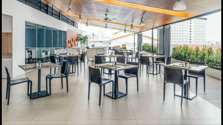 <b>Travelodge Pattaya Restaurant</b>. Images powered by <a href="https://www.leonardoworldwide.com/" title="Leonardo Worldwide" target="_blank">Leonardo</a>.