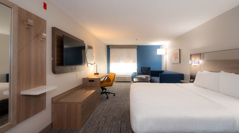 <b>Holiday Inn Express & Suites Minnetonka Room</b>. Images powered by <a href="https://www.leonardoworldwide.com/" title="Leonardo Worldwide" target="_blank">Leonardo</a>.