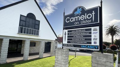 Camelot Motor Inn