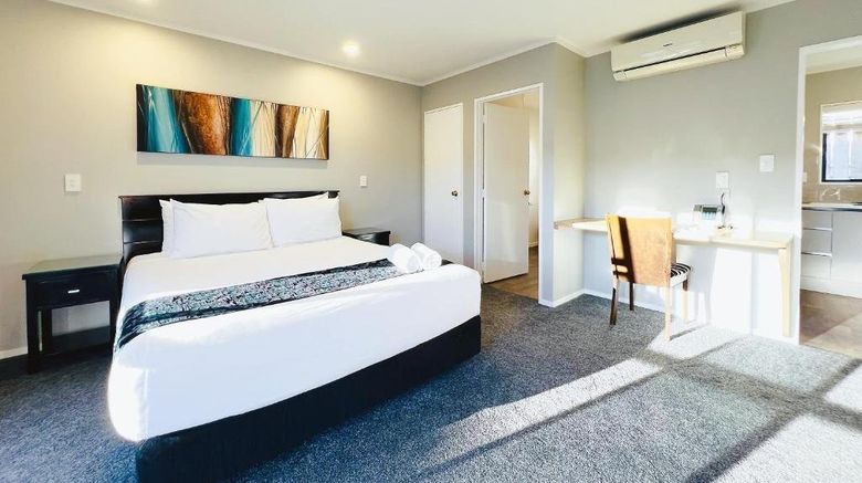 <b>Camelot Motor Inn Spa</b>. Images powered by <a href="https://www.leonardoworldwide.com/" title="Leonardo Worldwide" target="_blank">Leonardo</a>.
