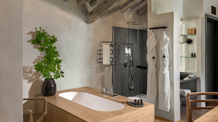 Badia di Pomaio Albergo Suite